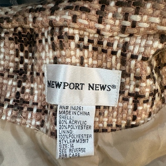 NEWPORT NEWS Vintage Woven Pattern Trench Coat - Picture 7 of 7